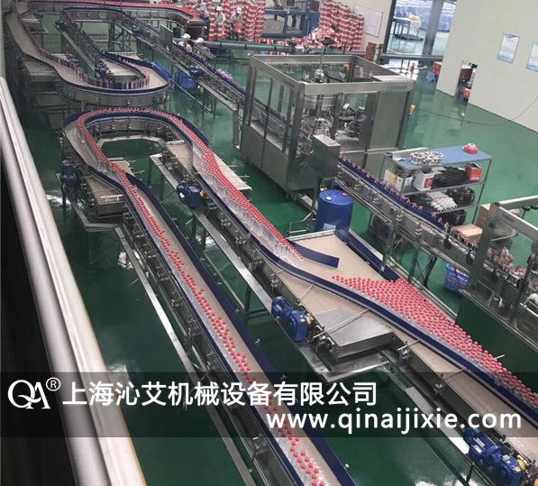 鏈板輸送機對飲料行業(yè)成本得到很好的控制 鏈板輸送機對飲料行業(yè)成本得到很好的控制